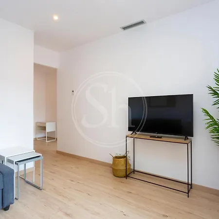 Appartement Comodo 5 *